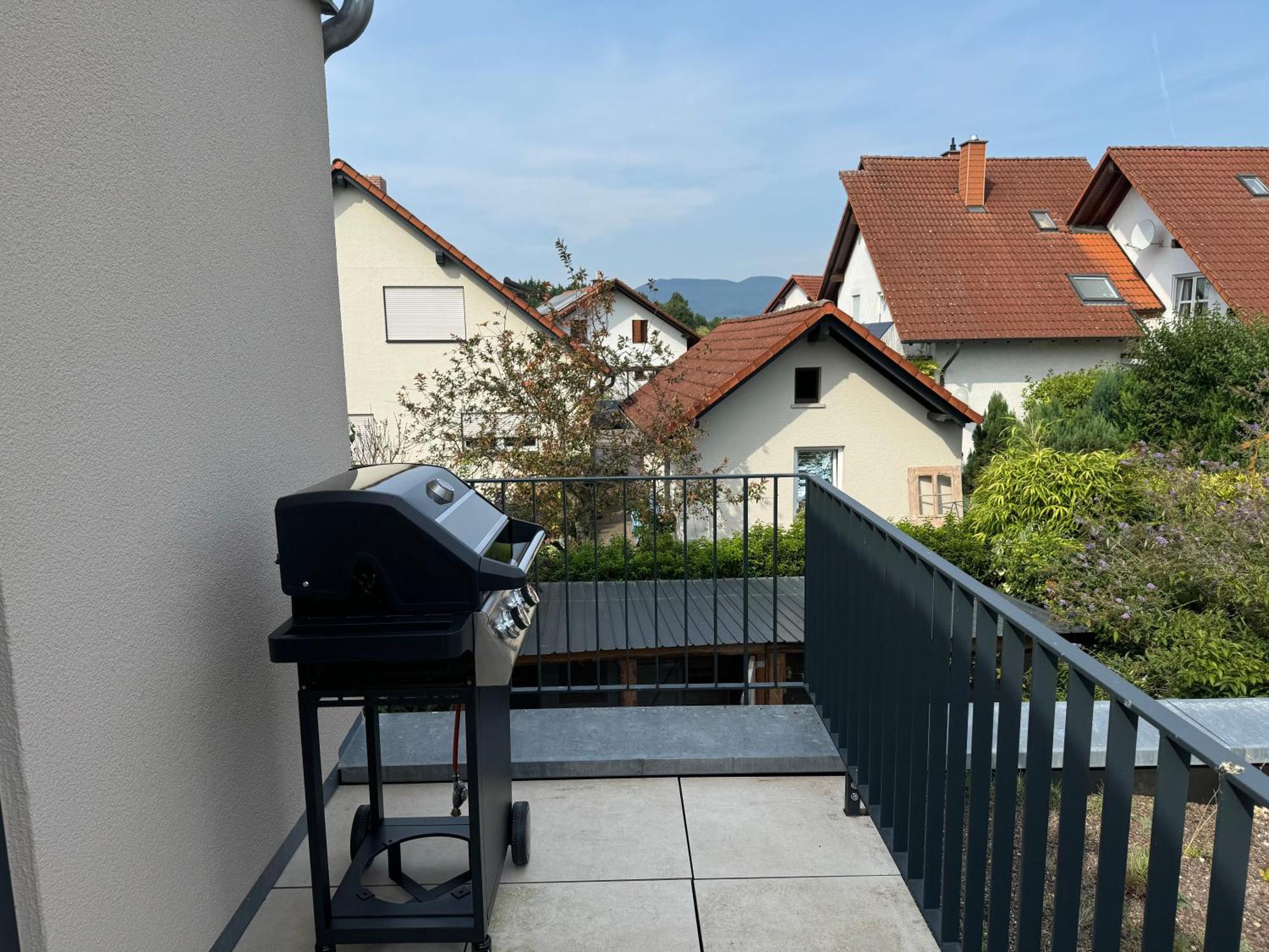Venningen Moderne Ferienwohnung Mit Terrasse, Grill & Privatparkplatz מראה חיצוני תמונה